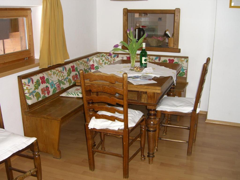 Kaiserhof Alpbach Room photo